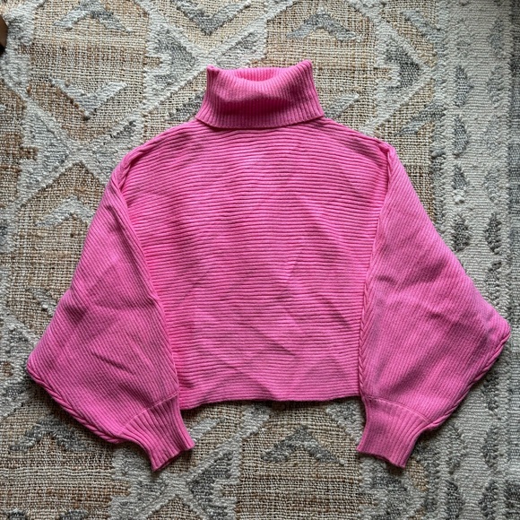 Zara Pink Sweater Set - Picture 2 of 5